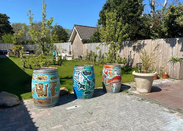 Дом отдыха Arthouse Lola *