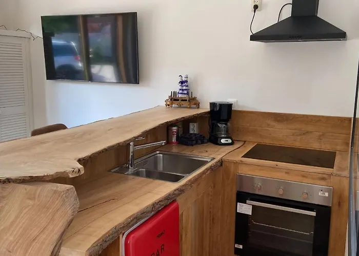 Holiday home Arthouse Lola *